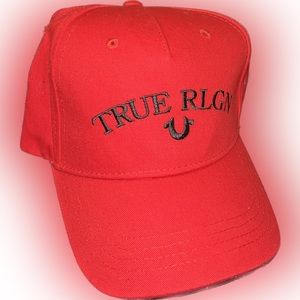 New True Religion Red Horseshoe strap back cap new without tags